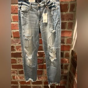 Judy Blue Distressed mid rise boyfriend jeans with frayed hem size 11/30
